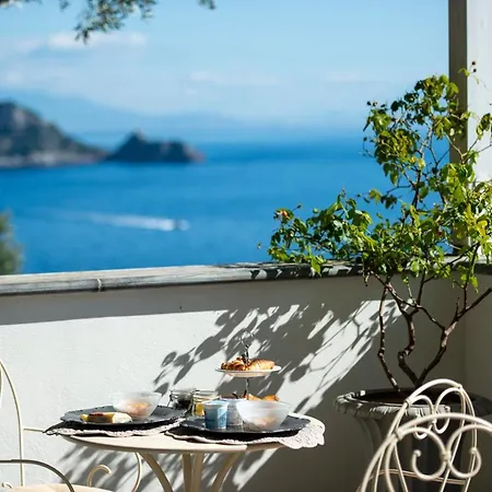 La Maurella Bed and breakfast