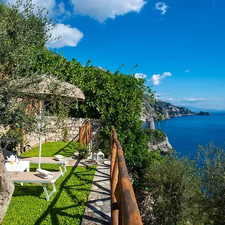 Bed & Breakfast La Maurella Praiano
